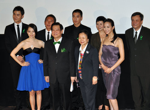 「台湾電影ルネッサンス2010─美麗新世代」記者会見の登壇者たち