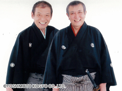 亡くなった山根伸介さん（左）。チャンバラトリオの公式プロフィールより