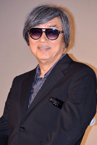 鶴橋康夫監督