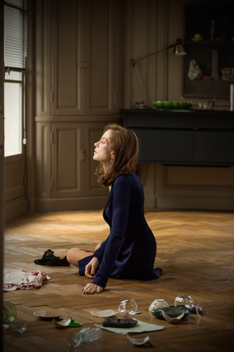 『エル ELLE』
(C)2015 SBS PRODUCTIONS – SBS FILMS– TWENTY TWENTY VISION FILMPRODUKTION – FRANCE 2 CINÉMA – ENTRE CHIEN ET LOUP