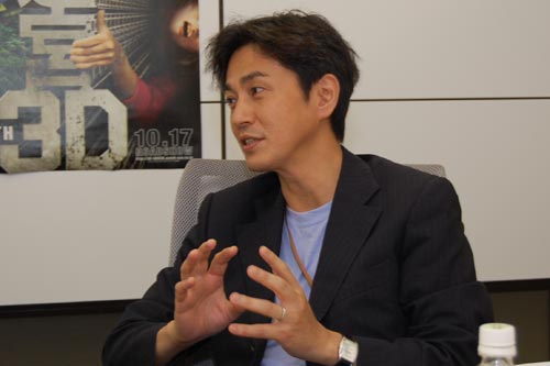 谷島正之（Tanishima Masayuki）……アスミック・エース 映画製作事業本部 GM プロデューサー。1967年生まれ。90年に現アスミック・エースに入社。宣伝部に所属し、『海の上のピアニスト』（99）『ザ・リング』（02）などの映画を宣伝プロデュース。その後、製作部に移り、プロデューサーとして『西の魔女が死んだ』（08）『きまぐれロボット』（08）などがる。最新作は塚本晋也監督の『TETSUO  THE BULLET MAN』（09）。