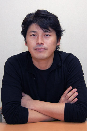 大橋孝史（Ohhashi Takafumi）……（ジョリー・ロジャー代表取締役、トルネード・フィルム取締役）。1974年生まれ。22歳でパル企画に入社しプロデューサーに。独立後、2005年にトルネード・フィルム設立に携わり、2007年にジョリー・ロジャーを設立し現職。主なプロデュース作に「父と暮らせば」(03)「湾岸ミッドナイト THE MOVIE」(09)など。近日公開作に『草食系男子。』、「肉食系女子。」(共に10年2月公開)、「喧嘩番長 劇場版〜全国制覇」（10年3月公開）などがある。