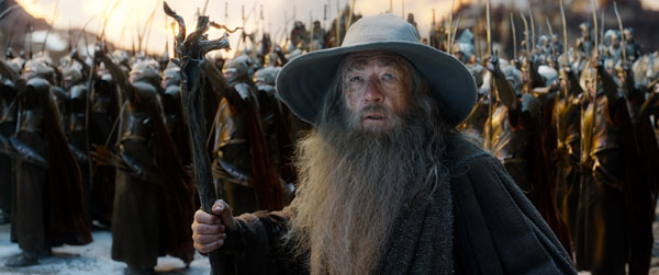 『ホビット 決戦のゆくえ』
(C) 2013 Warner Bros. Ent. All Rights Reserved.The Hobbit: The Desolation of Smaug and The Hobbit, names of the characters, events, items and places therein, are trademarks of The Saul Zaentz Company d/b/a Middle-earth Enterprises under license to New Lin