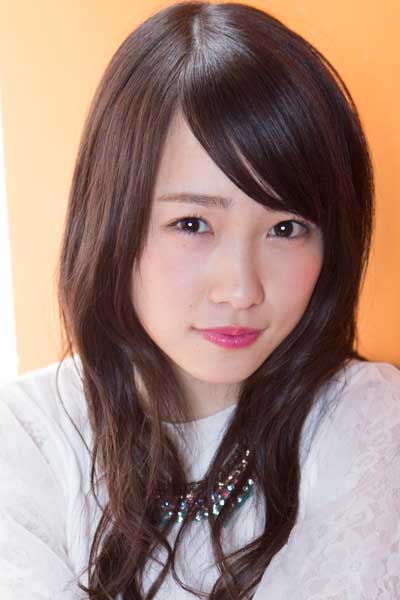 川栄李奈