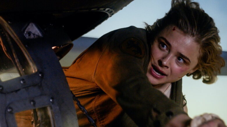 『シャドウ・イン・クラウド』