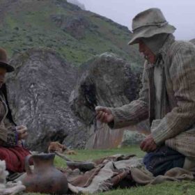 『アンデス、ふたりぼっち』