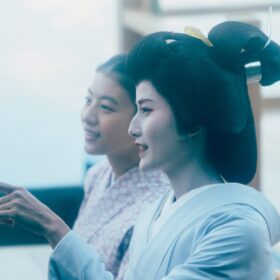 森七菜、橋本愛、松岡茉優、常盤貴子らが美の共演！ 是枝裕和監督作品『舞妓さんちのまかないさん』