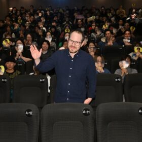 「どんな風に死体をめちゃくちゃにしようかと…」アリ・アスター監督が新作『ボーはおそれている』の裏側や仕掛けを告白!?