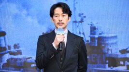 竹野内豊「雪風」艦長役で戦争の記憶と向き合う “助け舟”の意味に胸を打たれて