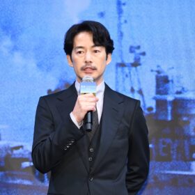 竹野内豊「雪風」艦長役で戦争の記憶と向き合う “助け舟”の意味に胸を打たれて