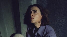 ブラジル軍事独裁下の失踪事件と家族の実話を、一家と交流のあったサレス監督が描く