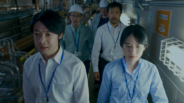 人工ブラックホールテロから人々を救うことはできるのか? 軍艦島ロケ敢行、渾身の特撮映画『ブラックホールに願いを!』公開へ