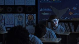 子ども17人の失踪事件が導く“狂気の真実”とは? 「ホラー映画の未来を変えた」と評される考察ミステリー