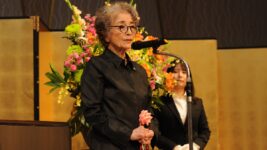 倍賞千恵子、特別功労章を受章 『TOKYOタクシー』大ヒットと共に輝く女優人生