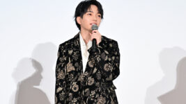 西畑大吾、”願い事”は「長く、なにわ男子が愛される事!」『時給三〇〇円の死神』大ヒット御礼舞台挨拶