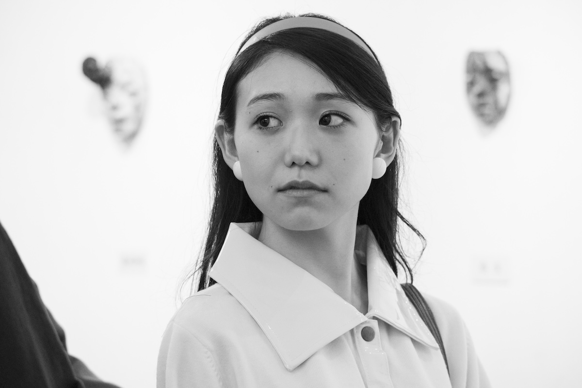 『星と月は天の穴』