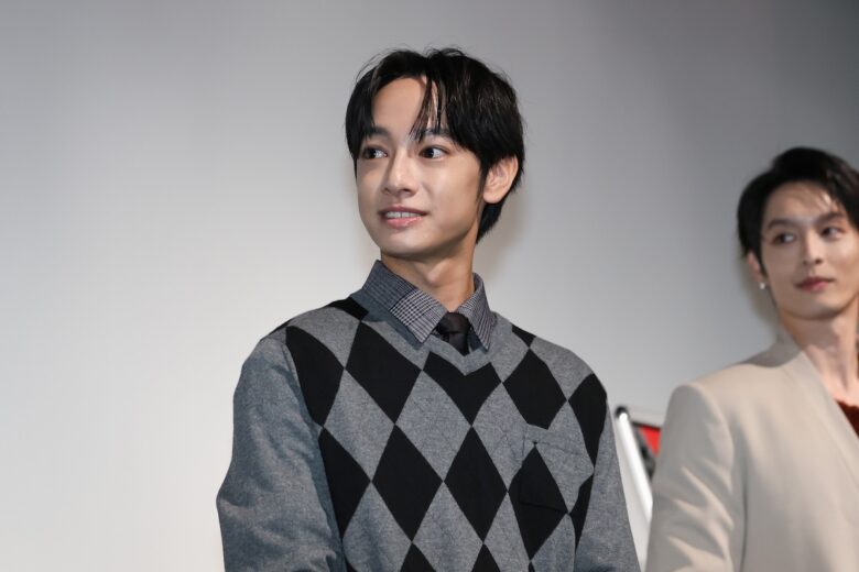 『ピアス 刺心』