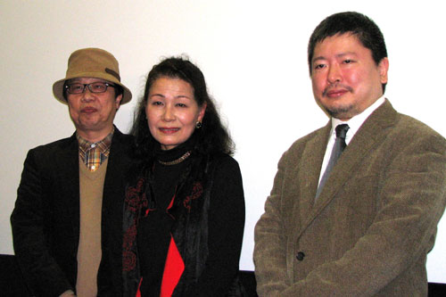 トークショーにて。左から中原俊監督、白川和子、MCの切通理作