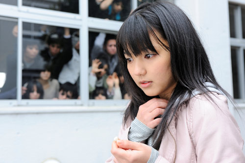 人気アイドル真野恵里菜がホラー映画『怪談新耳袋 怪奇』で初主演！
