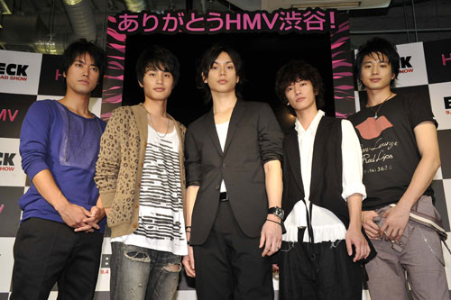 『BECK』のキャストたち。写真左から、桐谷健太、中村蒼、水嶋ヒロ、佐藤健、向井理