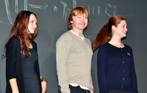 左からイヴァンナ・リンチ、ルパート・グリント、ボニー・ライト