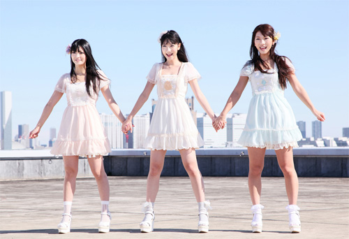 AKB48のユニット「フレンチ・キス」が義援金、被災者に笑顔を届けたい！