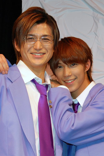 渡辺大輔（左）と浜尾京介（右）