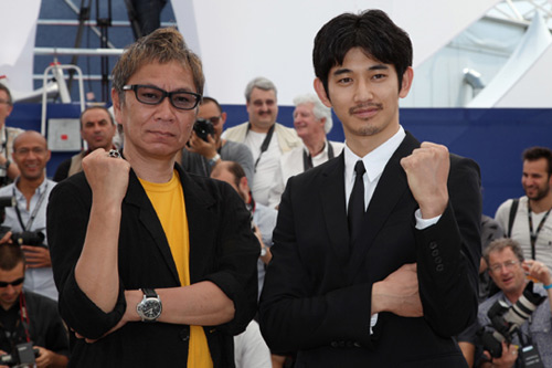 カンヌにて。三池崇史監督（左）と瑛太（右）
(C) Kazuko Wakayama