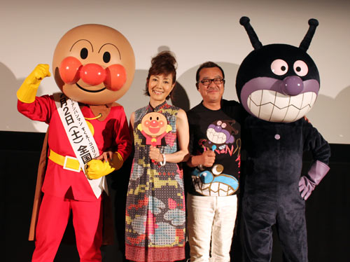 戸田恵子が『アンパンマン』特別試写会で被災地の子どもたちにエール！