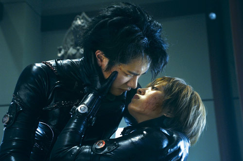 『GANTZ』
(C) 2011「GANTZ」FILM PARTNERS