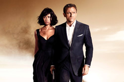007シリーズ最新作が『ハリー・ポッター』を抜く大ヒット！