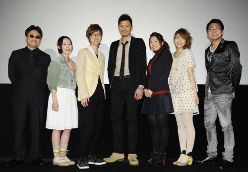 『ベルセルク』舞台挨拶に主演の岩永洋昭と、豊崎愛生、寿美菜子ら人気声優も登場！