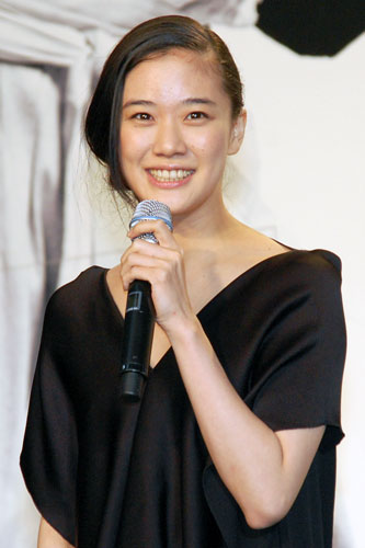 蒼井優