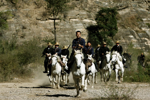 『さらば復讐の狼たちよ』
(C) 2010 EMPEROR MOTION PICTURE (INTERNATIONAL) LTD. BEIJING BUYILEHU FILM AND CULTURE LTD. ALL RIGHTS RESERVED.