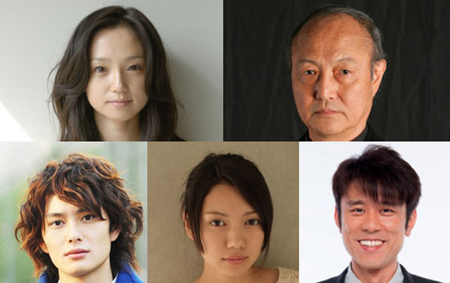 『四十九日のレシピ』の出演者。永作博美（左上）、石橋蓮司（右上）、（下段左から）岡田将生、二階堂ふみ、原田泰造