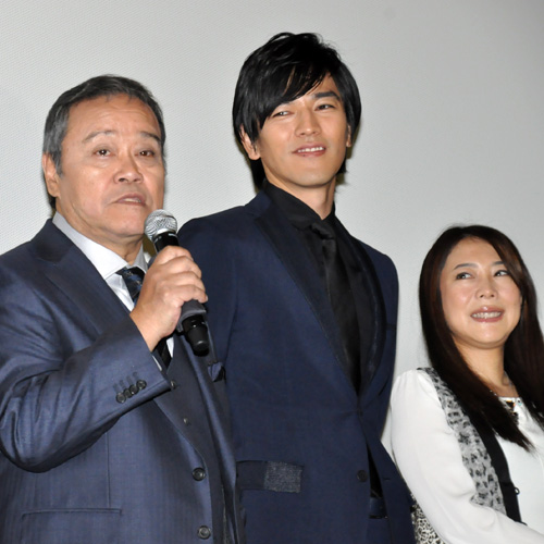 左から西田敏行、要潤、椿鬼奴