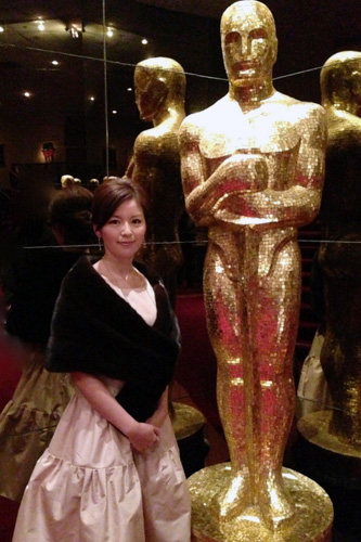 アカデミー賞授賞式のレッドカーペットの模様をレポートすることが決まった中野美奈子