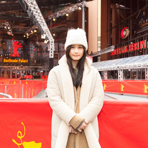 BerlinalePalast前にて、橋本愛