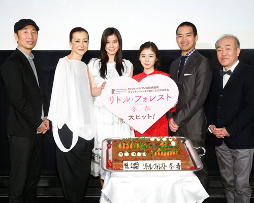 左から森淳一監督、桐島かれん、橋本愛、松岡茉優、三浦貴大 、温水洋一