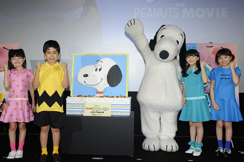 左から小林星蘭ちゃん、鈴木福くん、芦田愛菜ちゃん、谷花音ちゃん