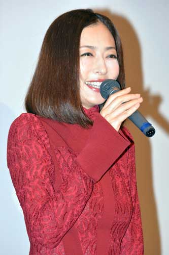 松雪泰子