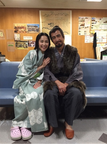 草刈正雄、今度は娘役演じる木村佳乃との初ツーショット写真公開！