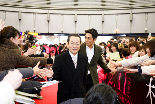 水谷豊（左）と反町隆史（右）