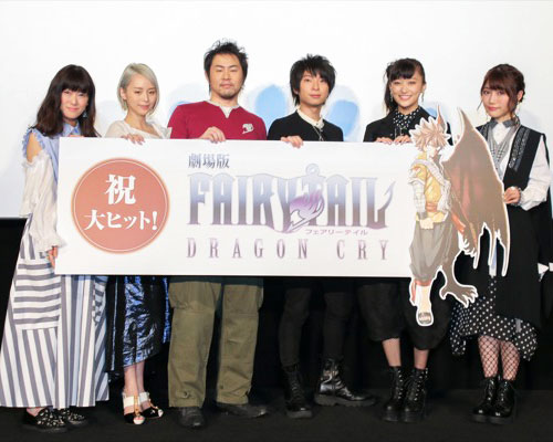 左から釘宮理恵、平野綾、真島ヒロ、柿原徹也、茜屋日海夏、タカオユキ