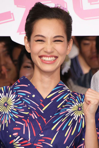 水原希子