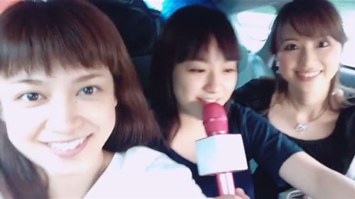 平愛梨、妹・祐奈と車内カラオケを楽しむ熱唱動画を公開！