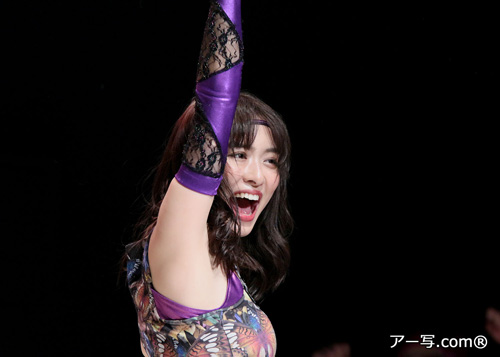 内田理央が女子プロレスラー役を演じる舞台の東京公演が開幕！