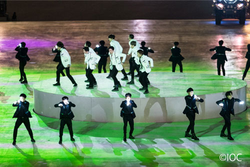 EXO、平昌冬季オリンピック閉幕式でのパフォーマンス