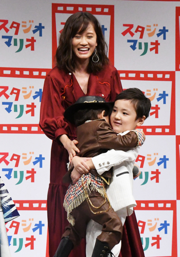 前田敦子と子どもたち