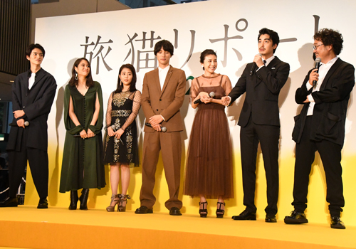 左から山本涼介、広瀬アリス、高畑充希、福士蒼汰、竹内結子、大野拓朗、三木康一郎監督